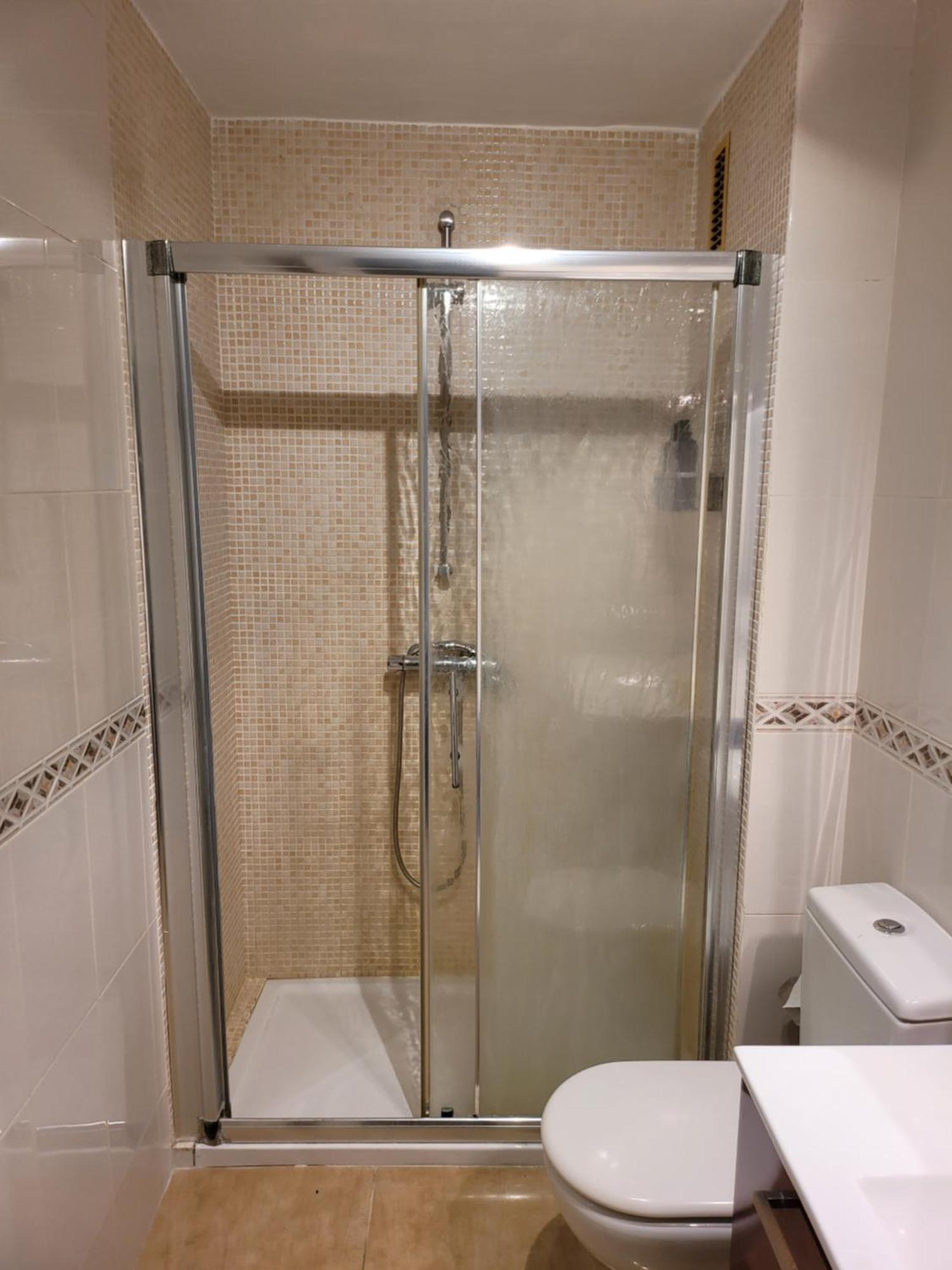 Nuevo! Pisazo En El Centro Para 8 Personas Santander Luaran gambar